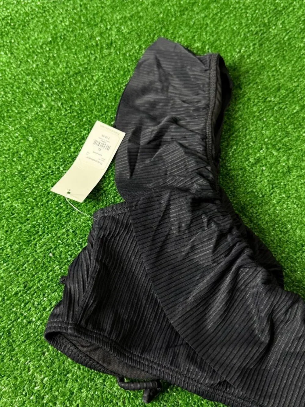 Vigoss Ruffle Wide Straps Bikini Top Black Front Tie XL NWT Francesca's Swim